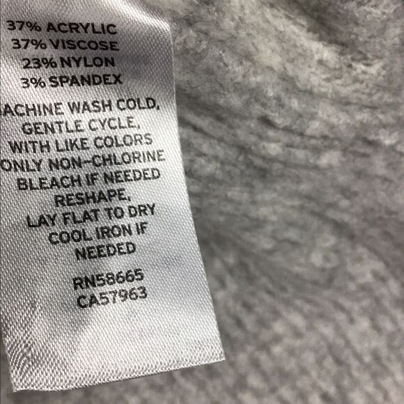 Halogen Womens 1X Heather Grey V-Neck Ribbed Long Pullover Sweater NWT - Picture 4 of 14